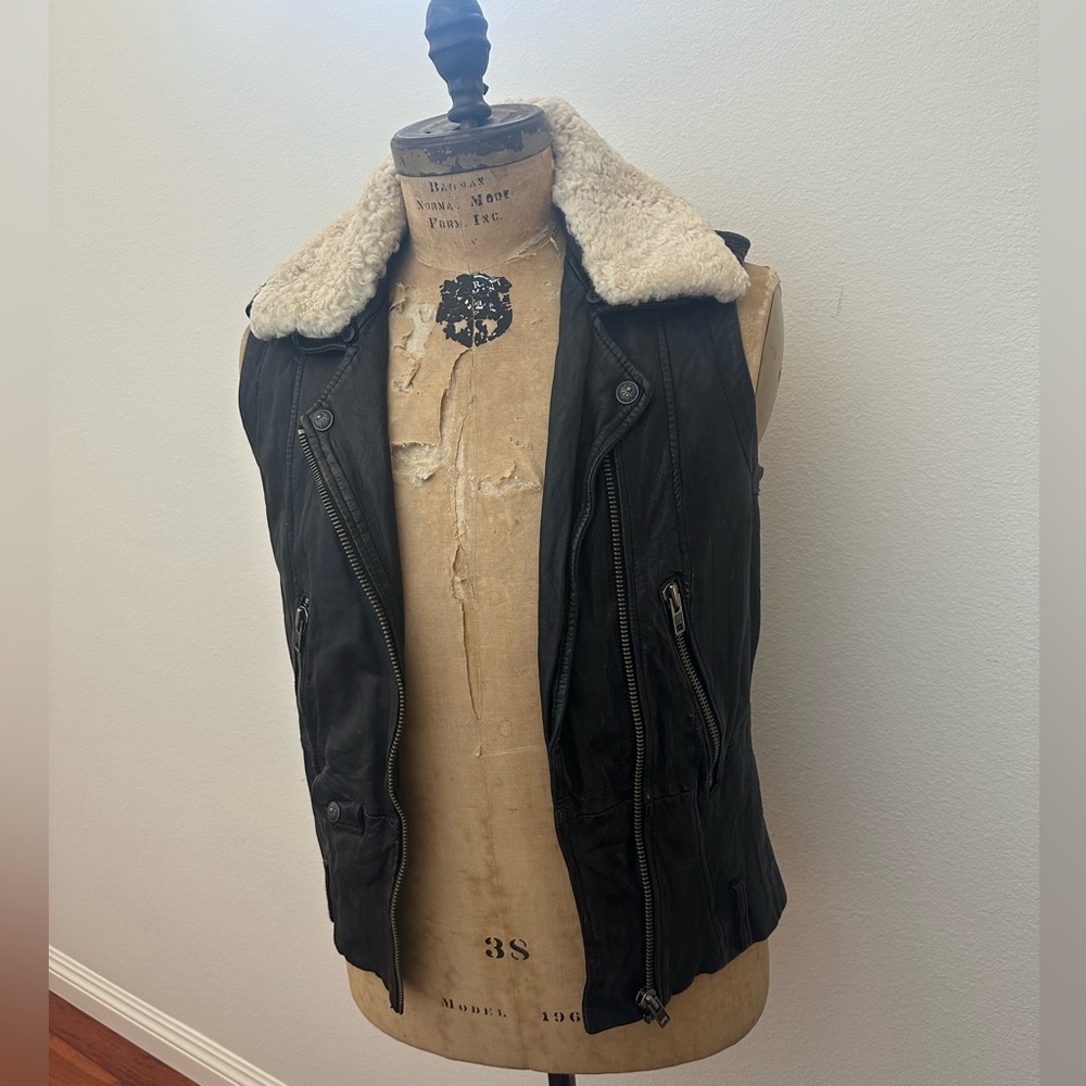 The Kooples Black Leather Vest with Cream Shearling Collar